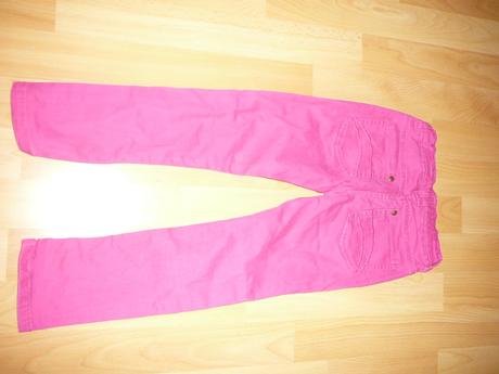 Dievcenske rifle-nohavice, lupilu,116