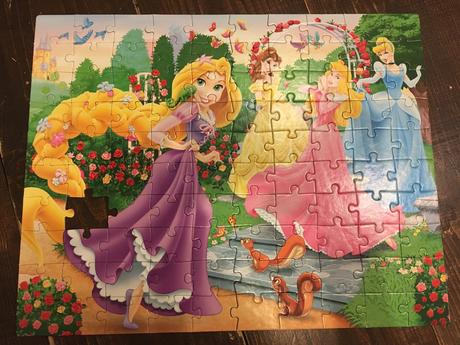 Puzzle 100 princezné,
