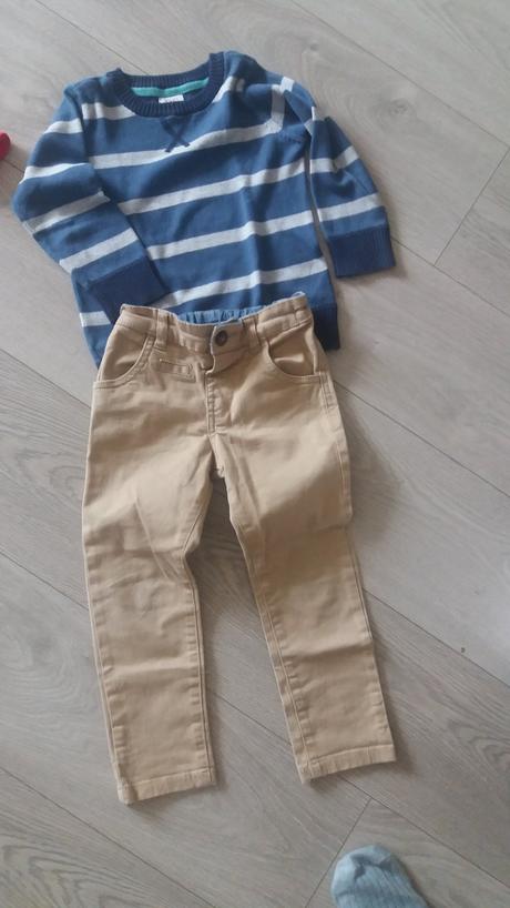 Nohavice plus svetrik, f&f,98