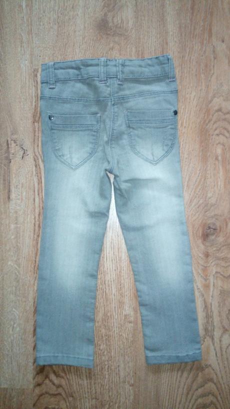 Šedé rifle, lupilu,98