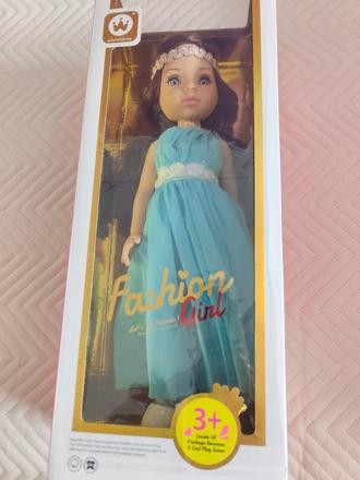 Nová krásna bábika, 