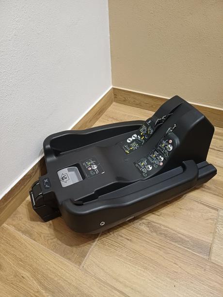 Predam autosedacku avionaut, avionaut