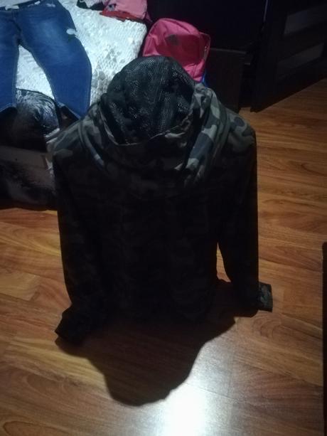 Maskáčova tenka vetrovka, l