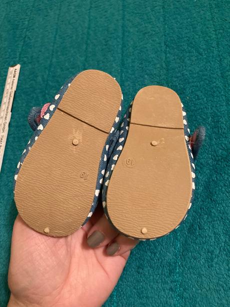 Pekne srdieckove capacky, 19