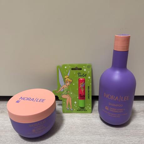 Šampón, maska, balzam na pery,