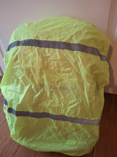 Skolska taska fialova,