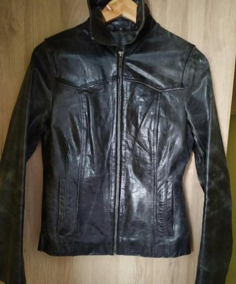 Bunda z pravej kože, s