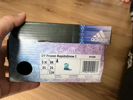 Zimne cizmy adidas, adidas,21