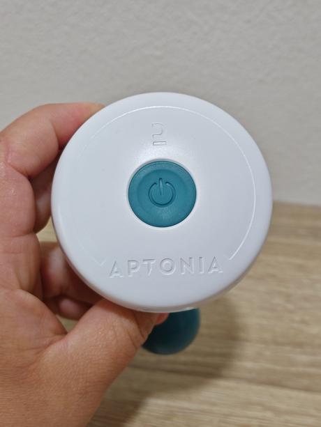 Vibrujúca elektronická masážna trojnožka, 