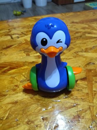 Pinguin na kolesách, 