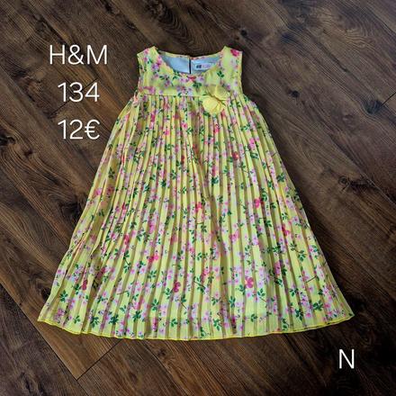 Šaty, h&m,134