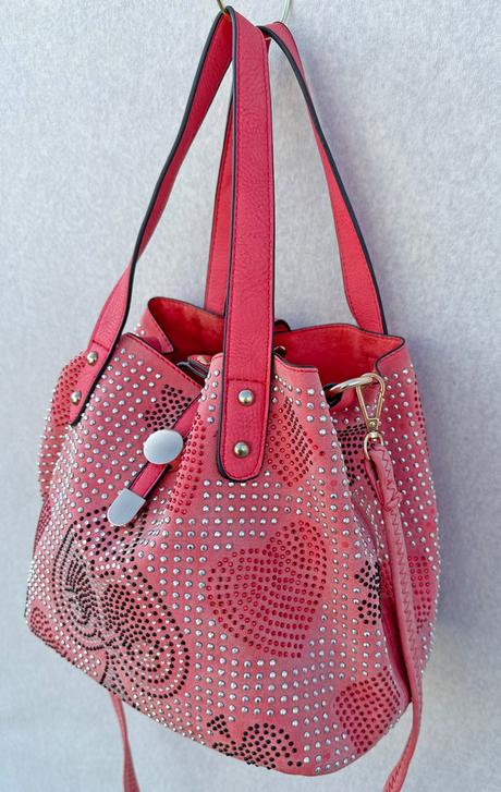 Kabelka na rameno, do ruky,