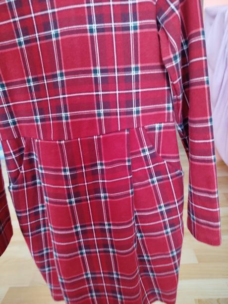 Vianočné saty, 122