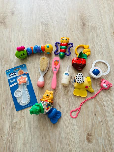 Rôzne veci pre bábätká, chicco