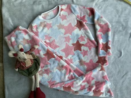 Hunate domáce oblečenie, tezenis,140