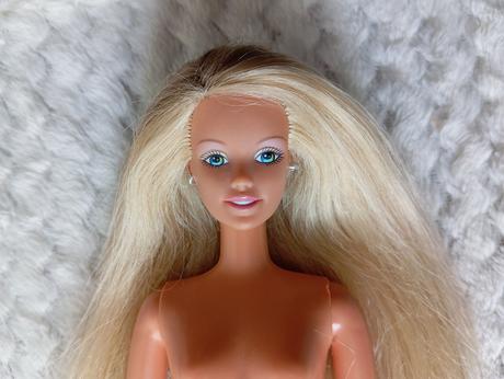 Barbie skipper cool sitter 1998,