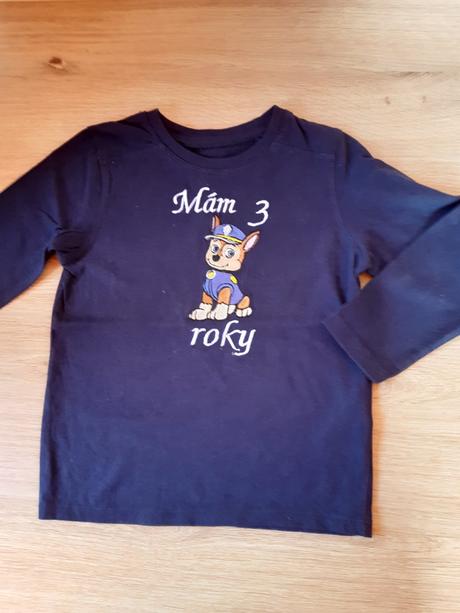 Narodeninové tričko, 104