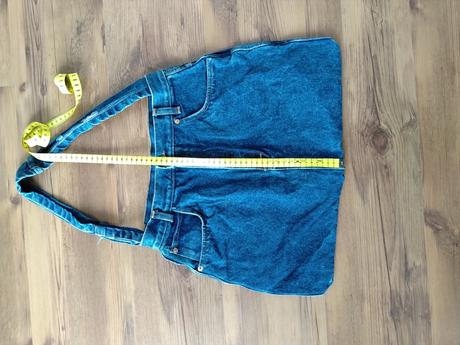 Kabelka cez plece riflova, 