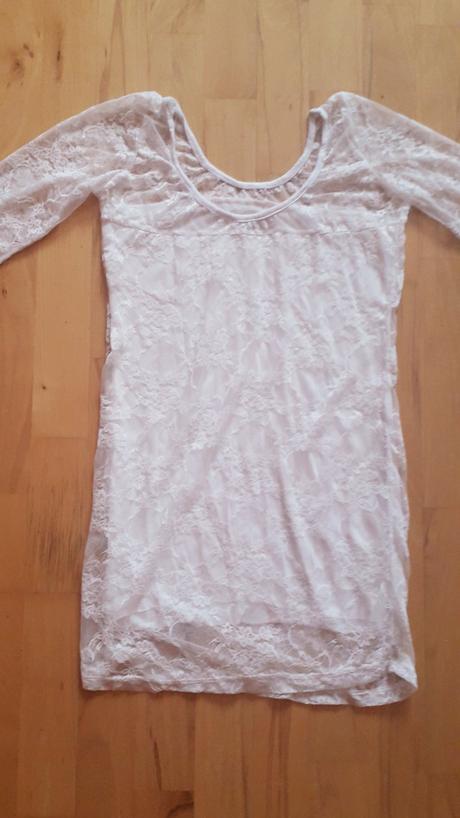 Krasne cipkove minisatky,iba vyprane, s