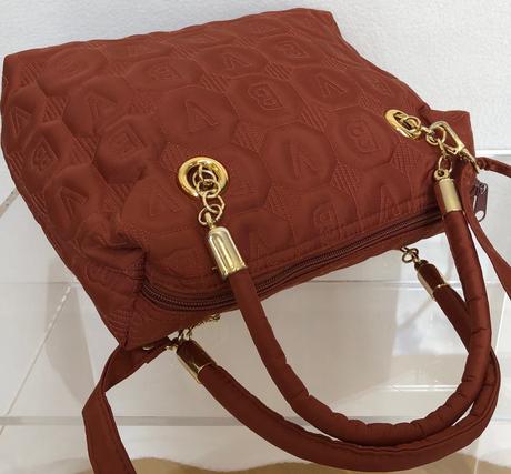 Kabelka / crossbody v škoricovej farbe,