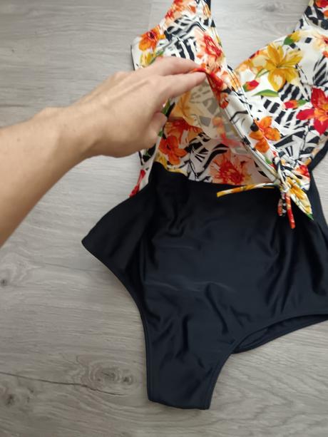 Zoštíhlujuce plavky, m