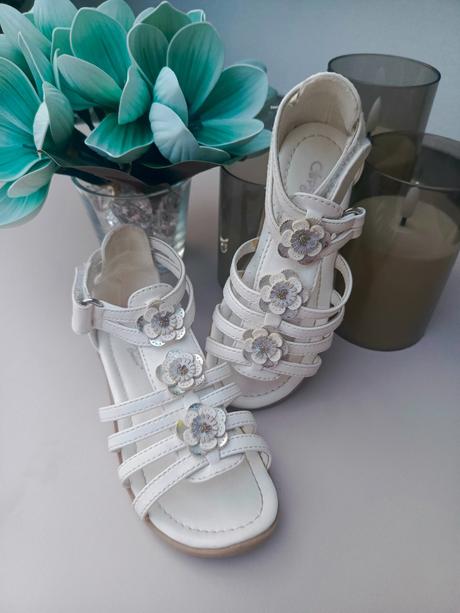 Sandálky, cupcake,27