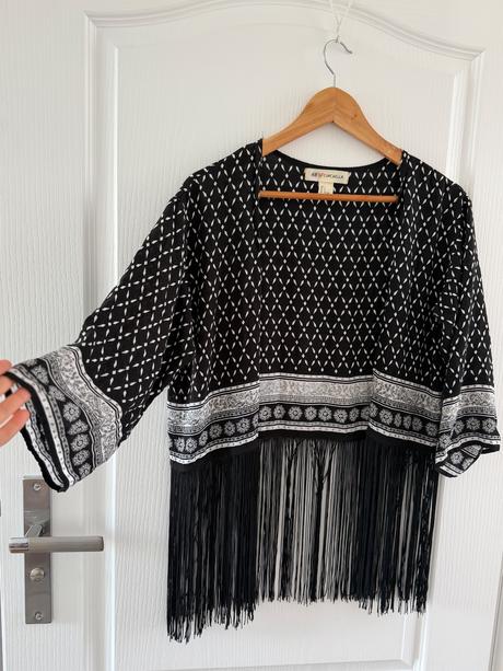 Čiernobiele kimono so strapcami, prešívané,, h&m,s