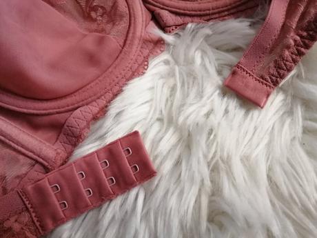 Podprsenka tezenis, tezenis,75b