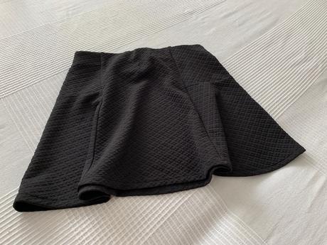 Sukňa bershka, bershka,s