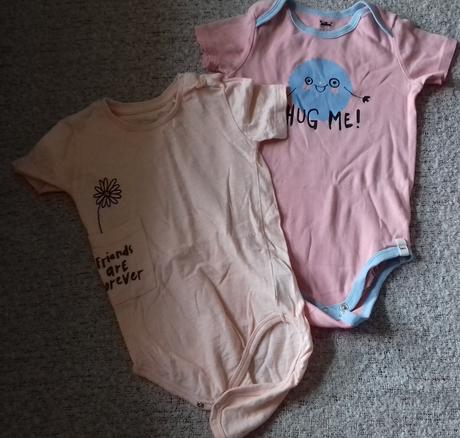 Body s kratkym rukavom, 86