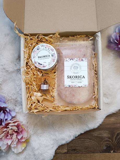 Handmade - peeling a soľ do kúpeľa škorica, 