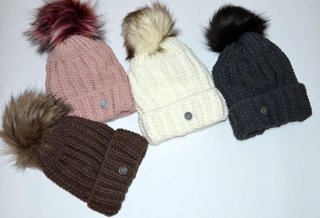 Čiapka s bohatým brmbolcom, 34 - xxxl