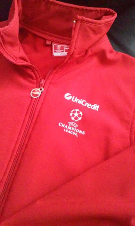 Nepremokavá bunda, l