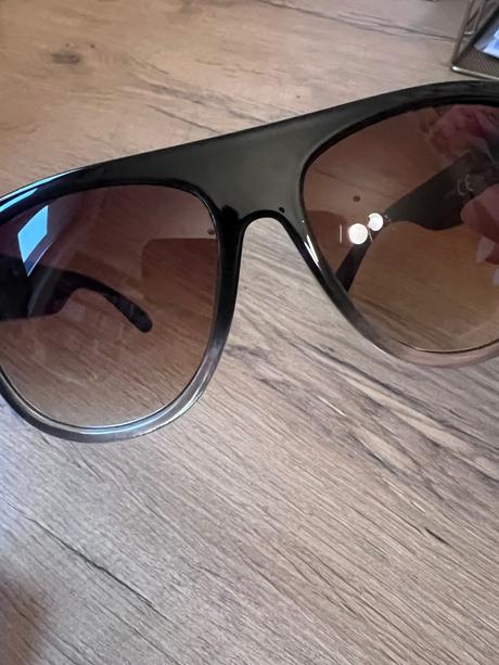 Slnečné okuliare reserved, reserved