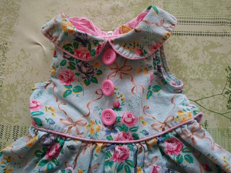 Modré šaty s kvetinovým vzorom, rock, 74-80 cm, 80