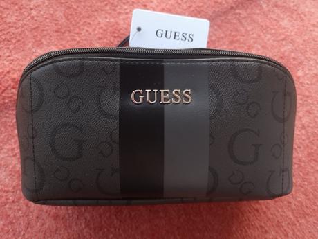 Guess kozmetická taštička, 