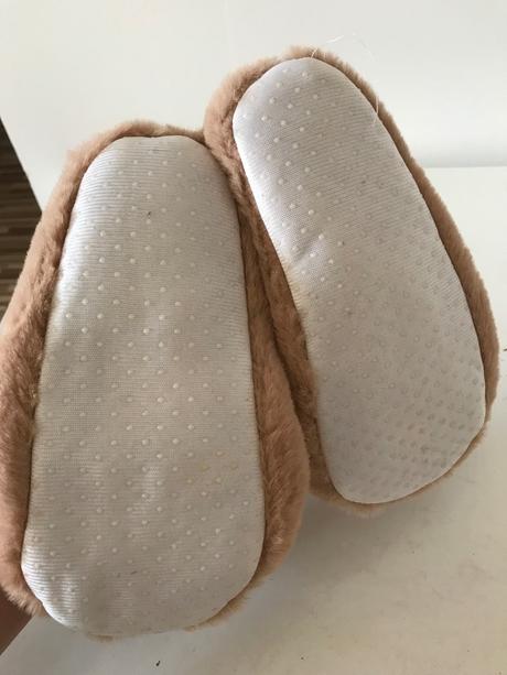 Sobík papučky, sinsay,30