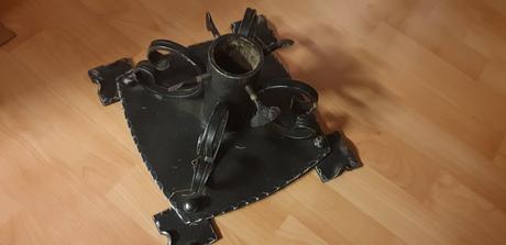 Tazky kovany stojan, 