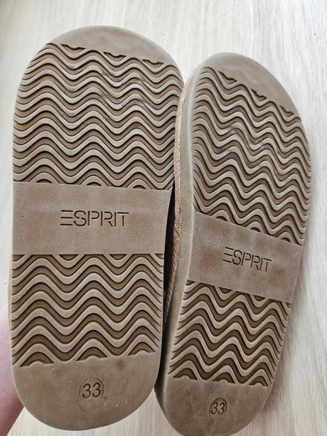 Hunculky, esprit,33