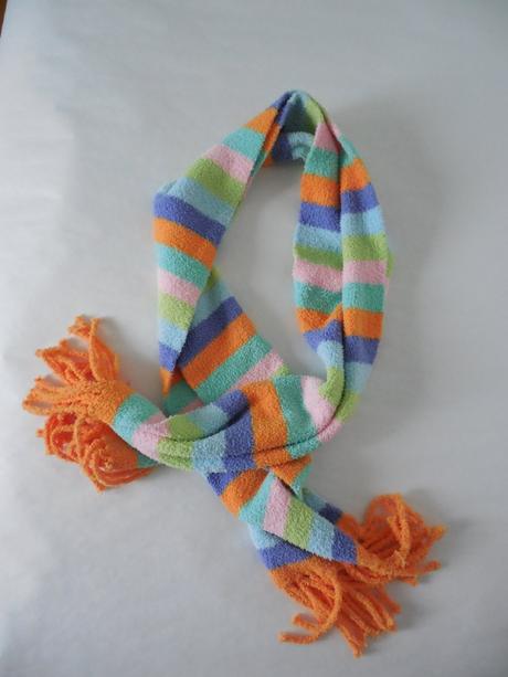 Ferebný set čiapka a šál, 