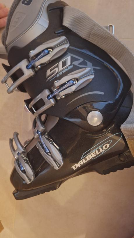 Lyziarky, dalbello,40