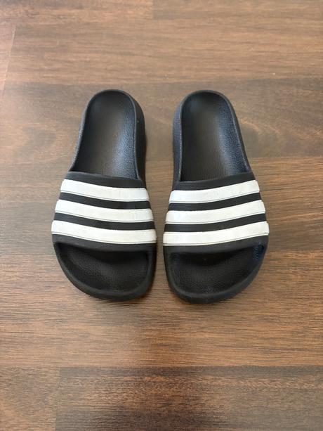 Šľapky, adidas,29