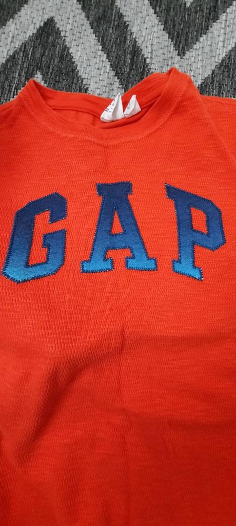 Tenka mikina, gap,122