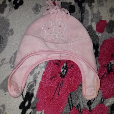 Dievčenská čiapka, 74