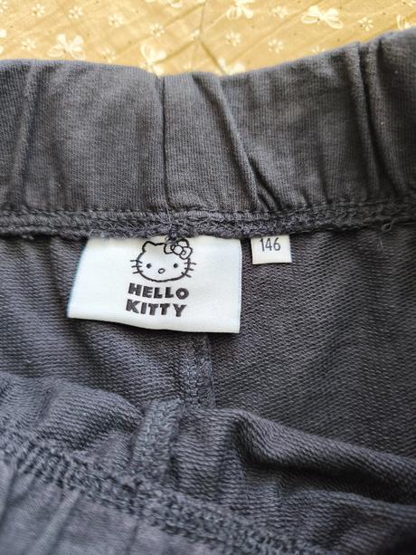 Dievčenské kraťasy, hello kitty,146