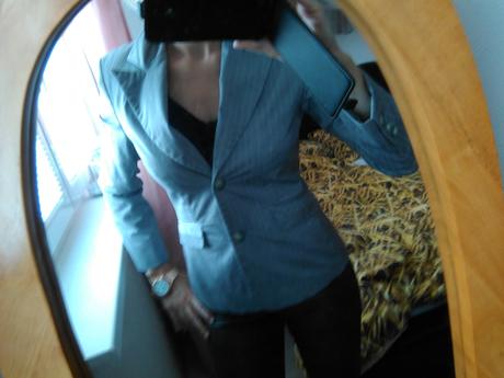 Prúžkované šedé sako, s