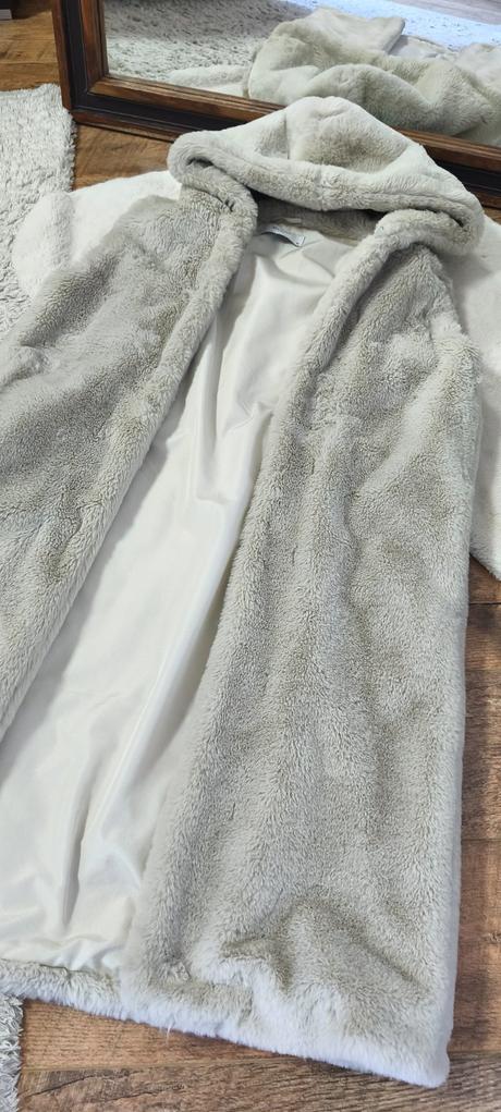 Dámska vesta s kapucňou, m