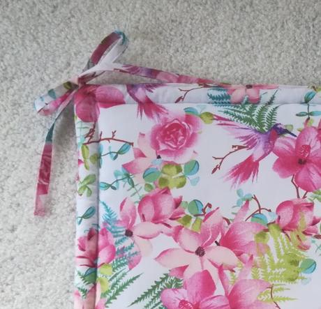 Podsedák, vankúšik, poduška na detskú stoličku,