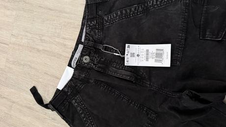 Kapsace 36, bershka,s