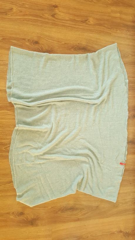 Extra veľký nákrčník, esprit